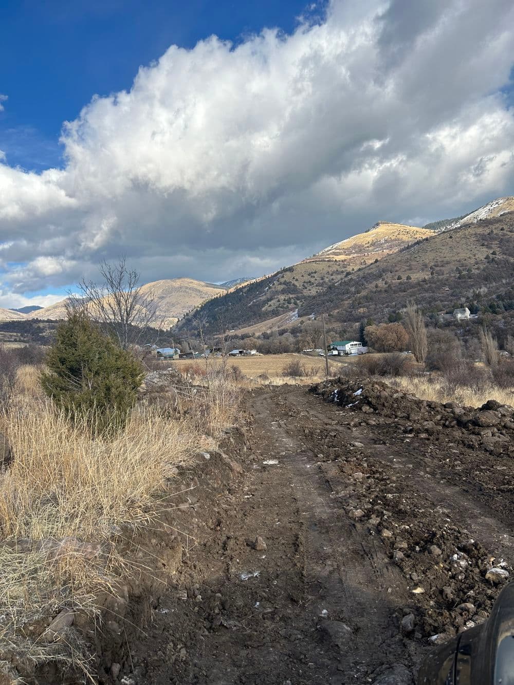 Hillside Driveway Subgrade Excavation in Preston, Idaho
